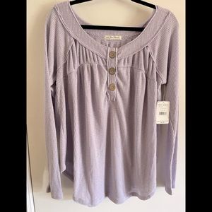 NWT Pretty and Comfy Free People long sleeve lilac top!